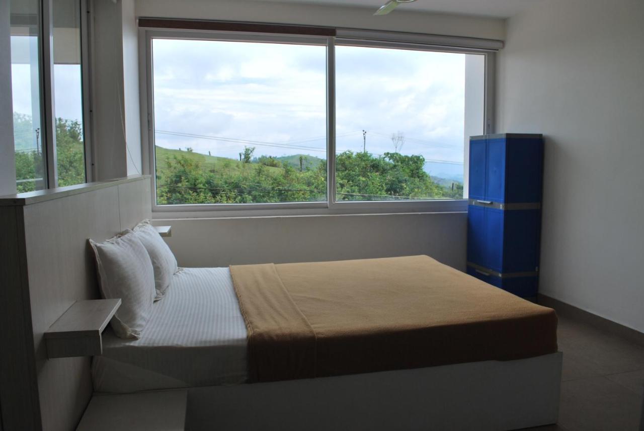 Vagamon Clouds Hotel Buitenkant foto