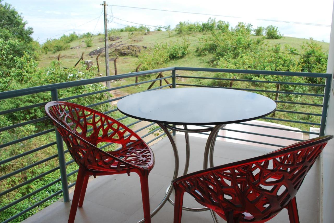 Vagamon Clouds Hotel Buitenkant foto