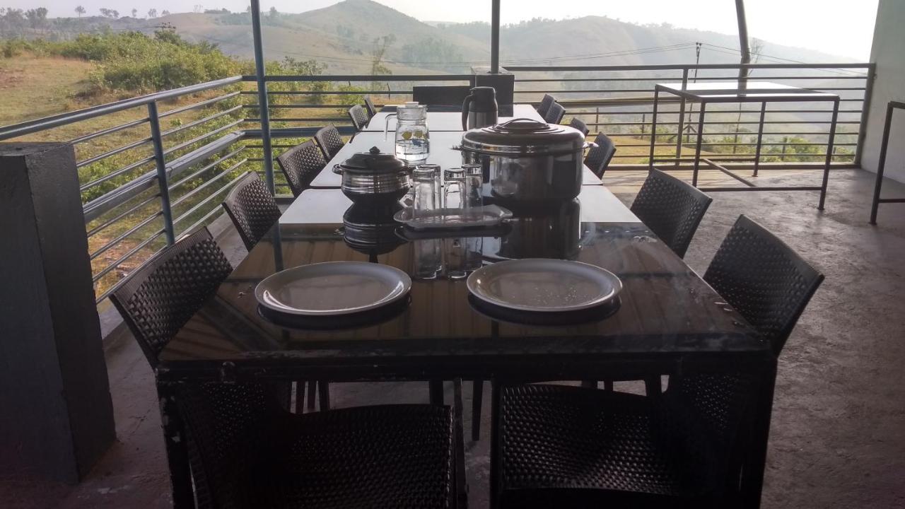 Vagamon Clouds Hotel Buitenkant foto