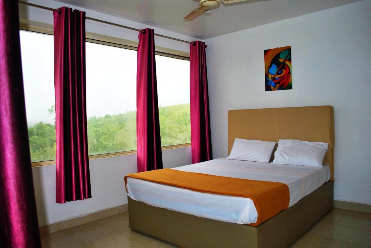 Vagamon Clouds Hotel Buitenkant foto